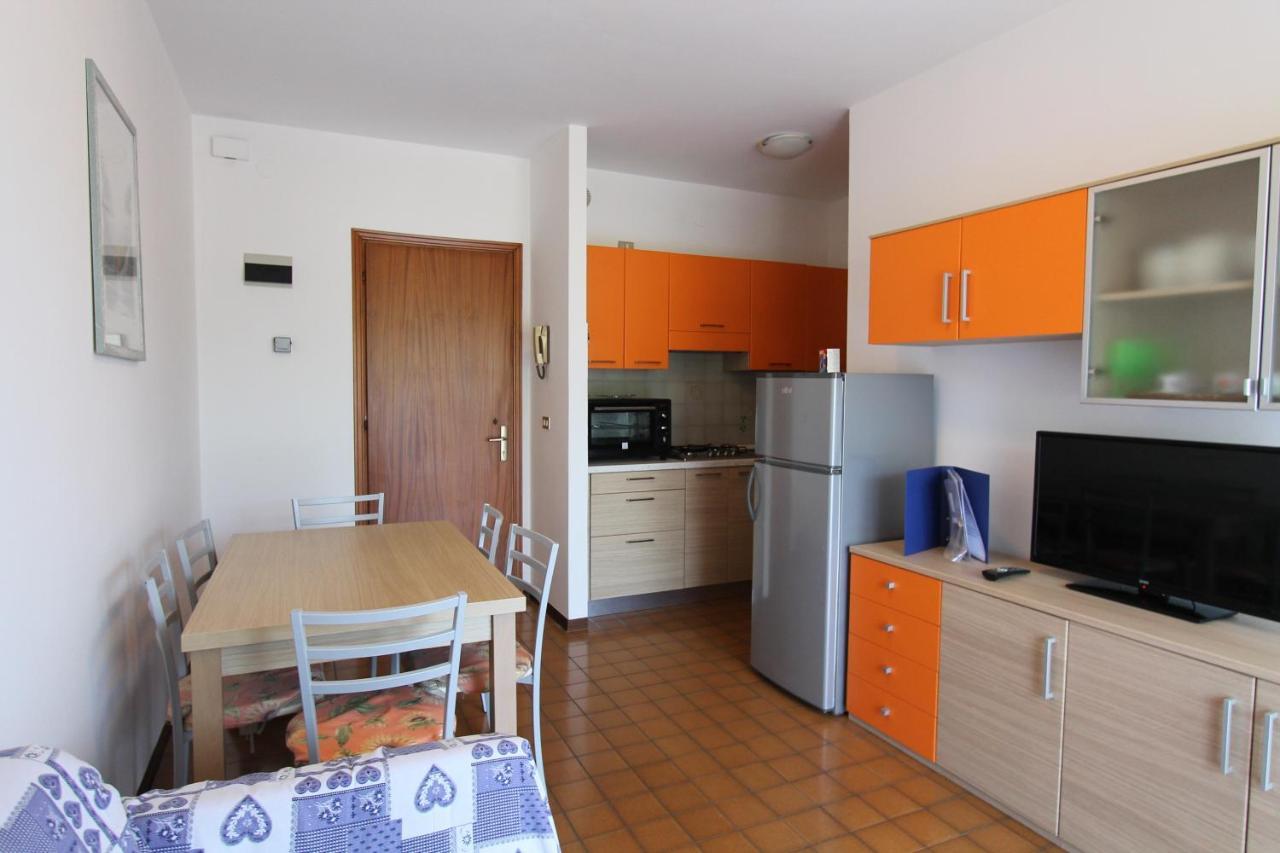 Appartamento Con Aria Condizionata Bibione Buitenkant foto
